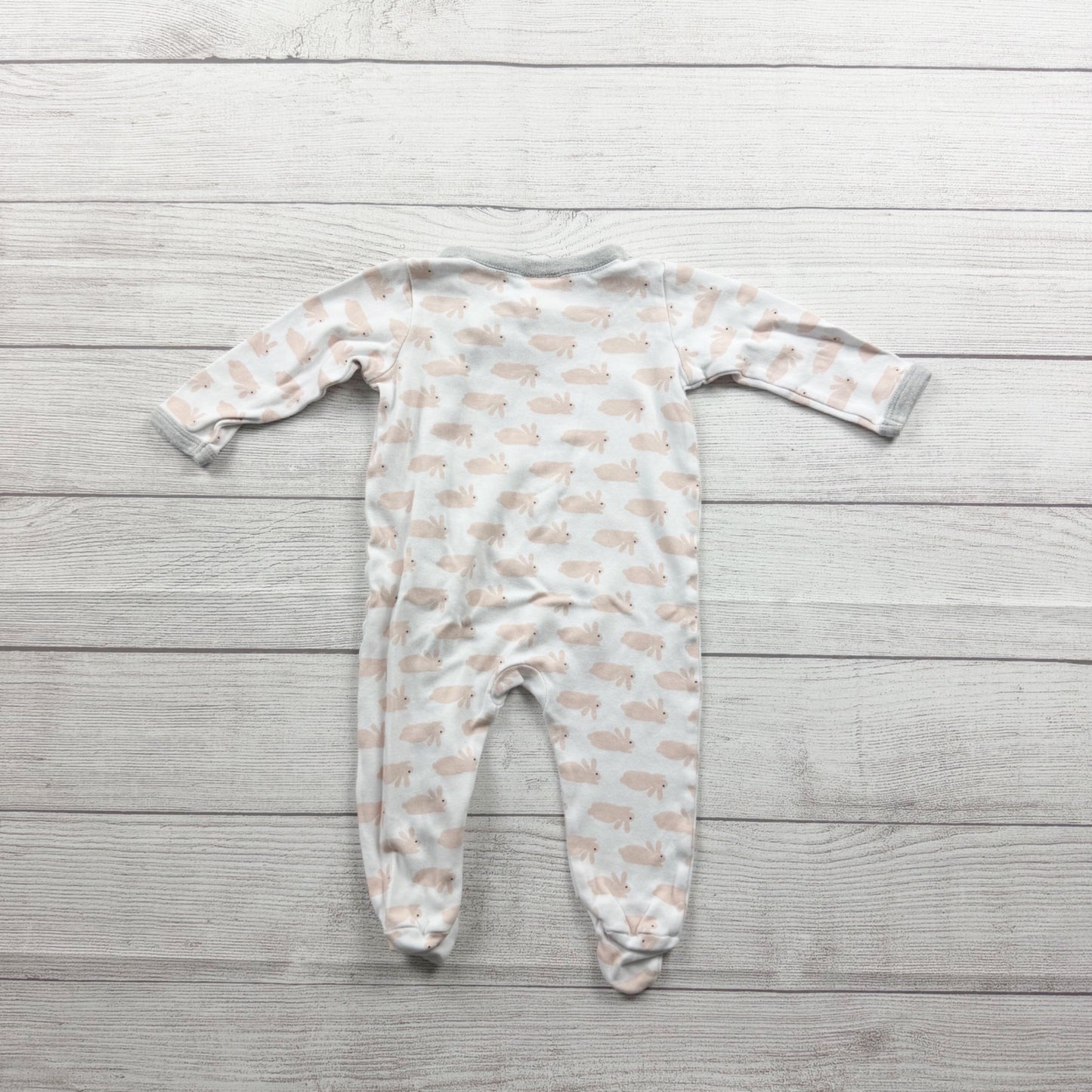 Nordstrom Baby Footed Pajamas Bunny Print Snap Sleeper 6 Months