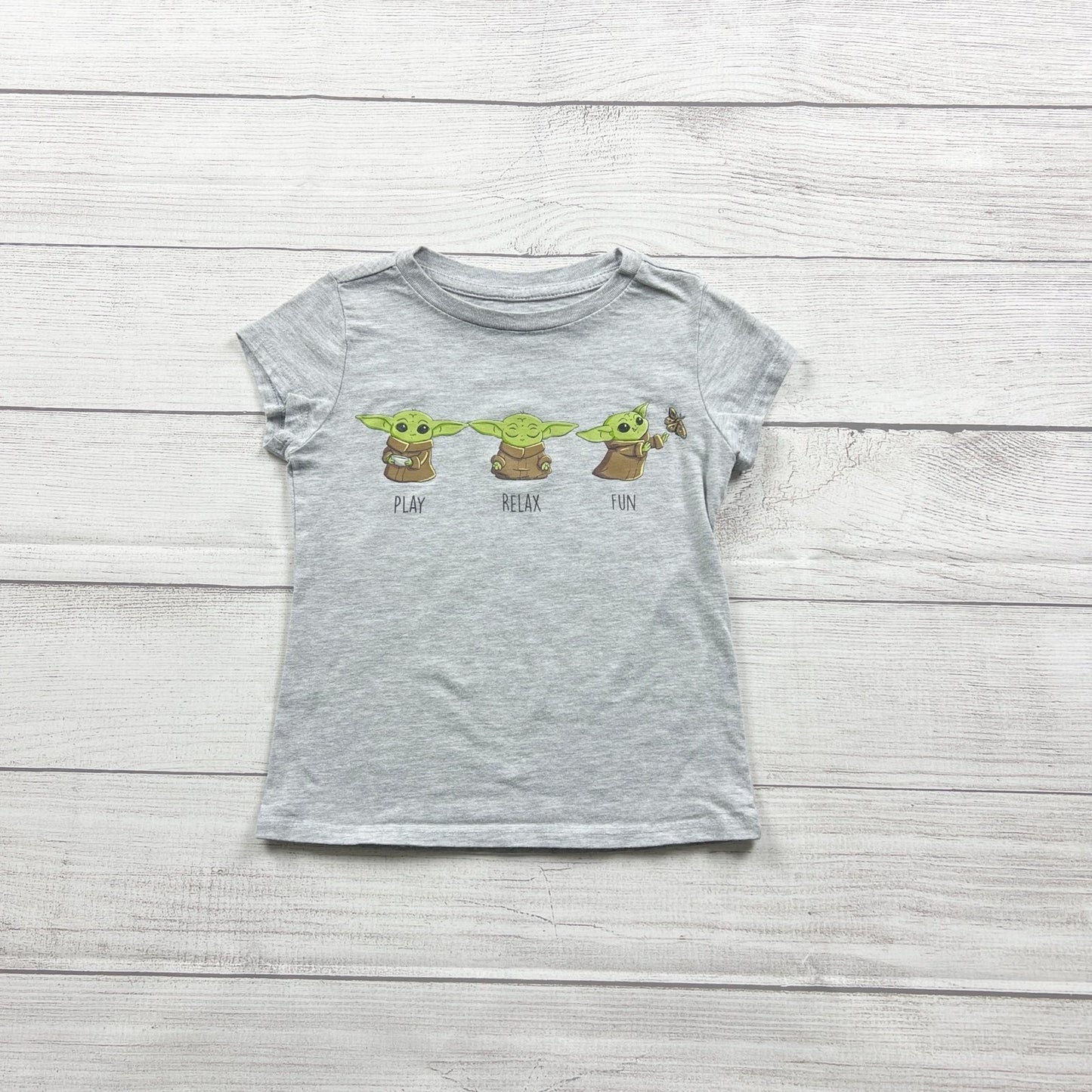 Star Wars Mad Engine Girls Baby Yoda Graphic T-Shirt Play Relax Fun XS 4-5