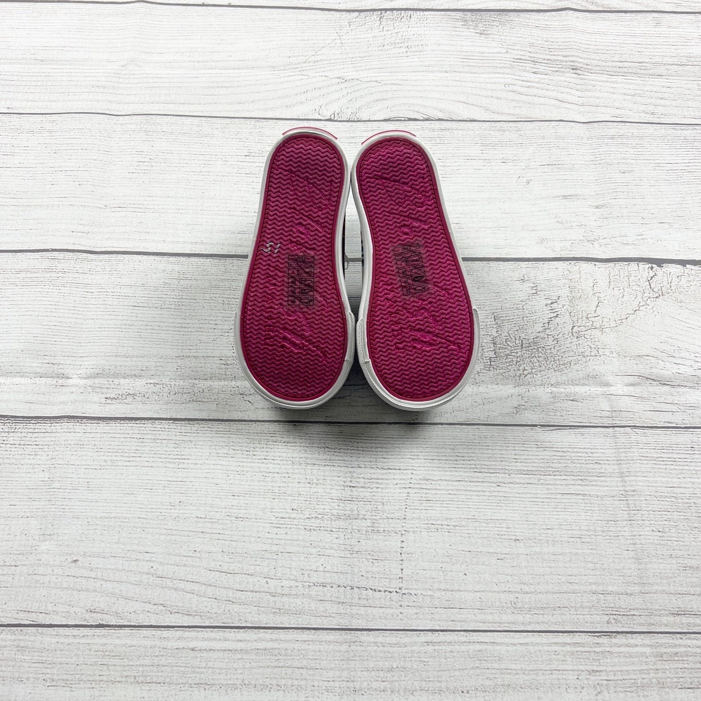 Blowfish Malibu Kids Plaid Canvas Slip On Sneakers Distressed Look 7