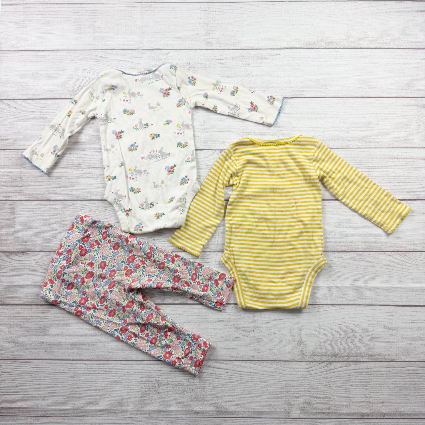 Baby Boden 3 Piece Set 2 Bodysuits Floral Leggings Baby Girls 6-12 Months