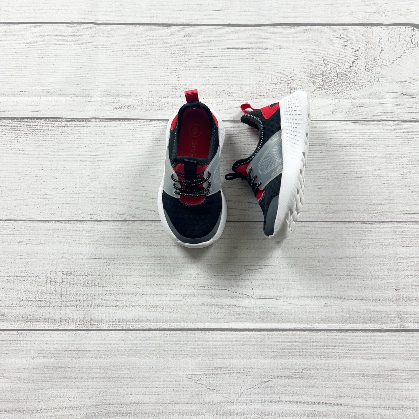 6 | Slip On Sneakers