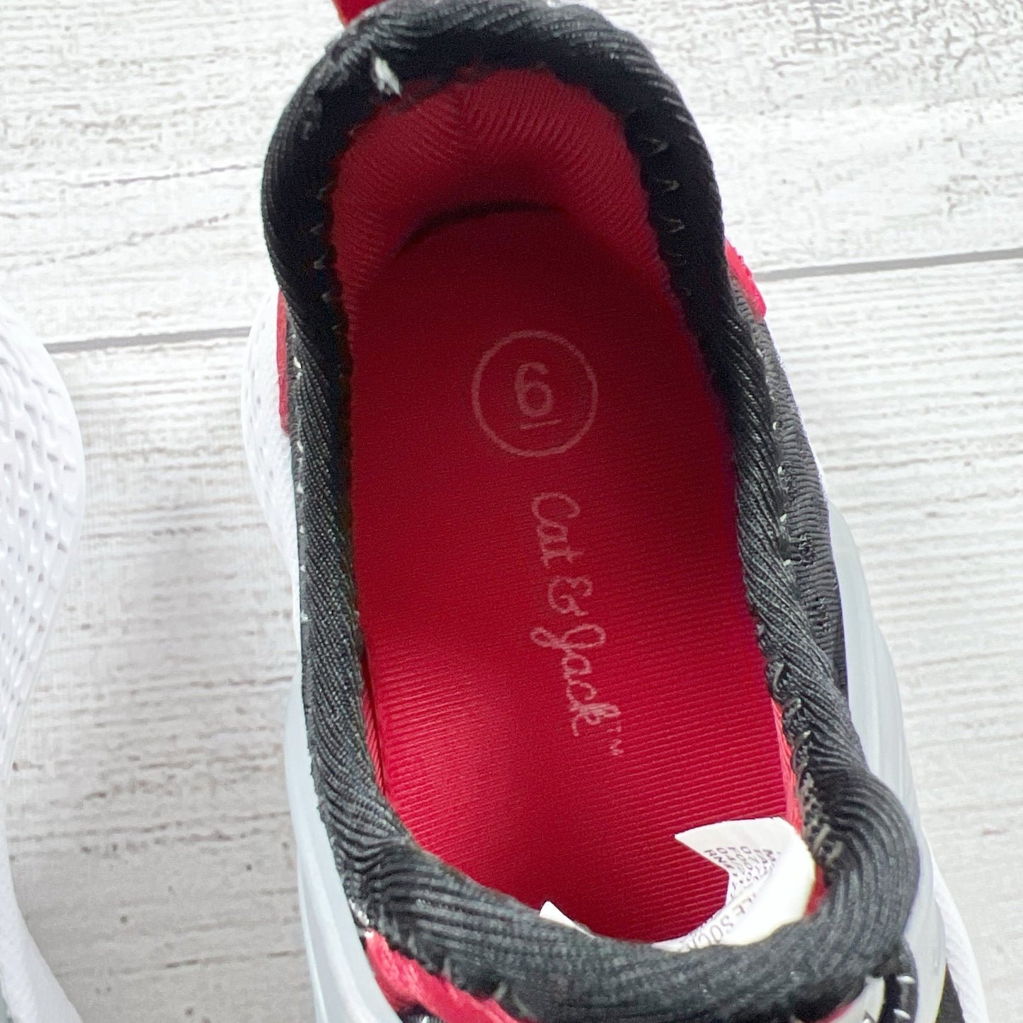 6 | Slip On Sneakers