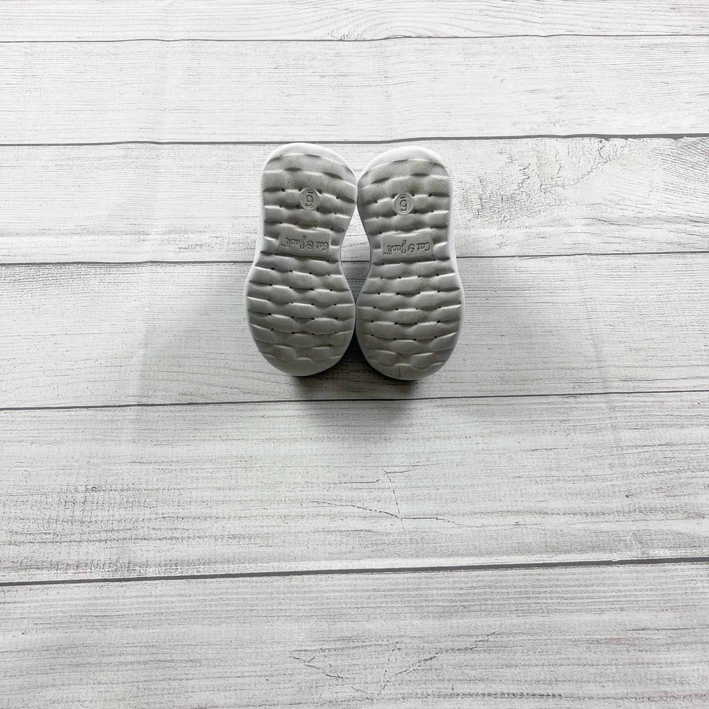 6 | Slip On Sneakers