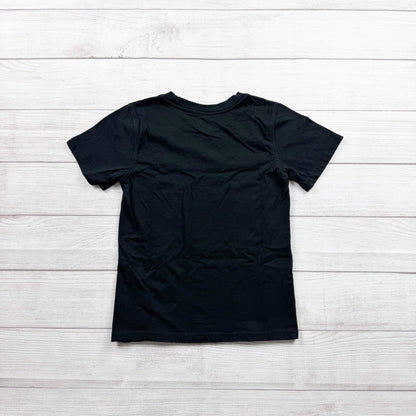 7 | Graphic Shirt