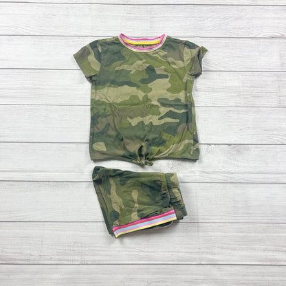 Crewcuts Girls 2-Piece Outfit Camo Top and Shorts Set Rainbow Stripe Trim S 6-7