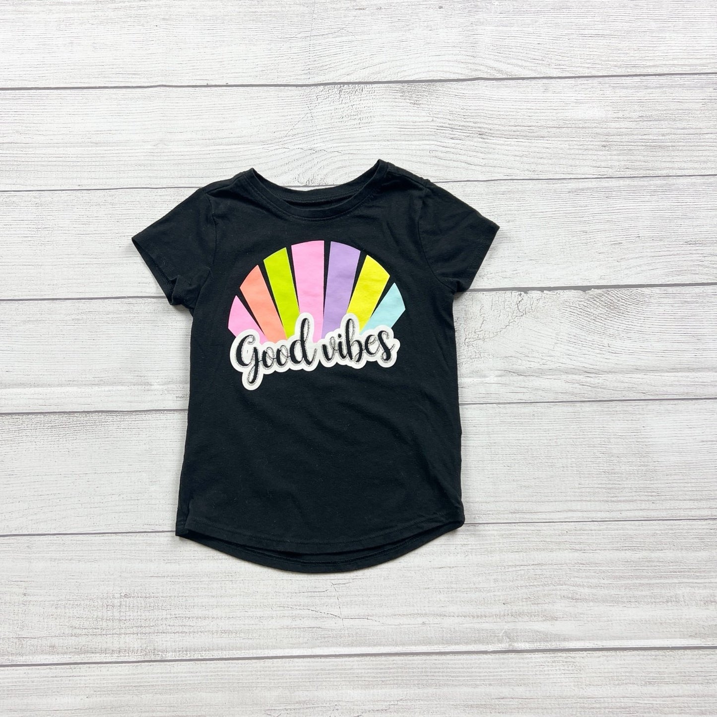 Garanimals Black Graphic T-Shirt "Good Vibes" Rainbow Design Short Sleeve 4T