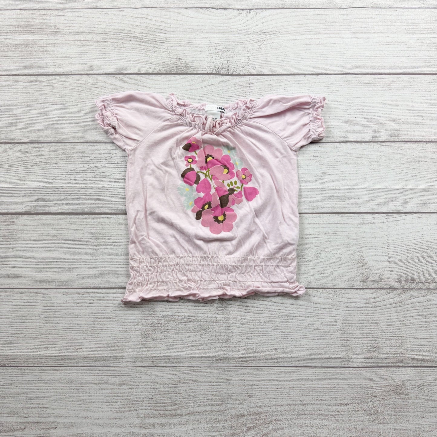 H&M Toddler Girl Pink Floral Top Smocked Waist Flutter Sleeve Shirt 12-18 Months