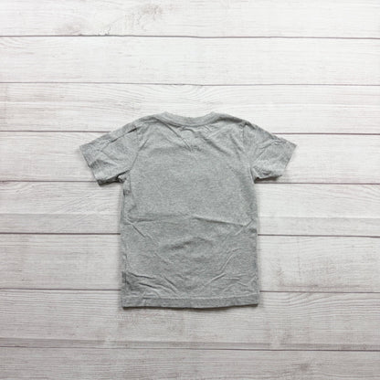 Hot Wheels Toddler Boys Gray Graphic T-Shirt Roger Dodger Design 3T