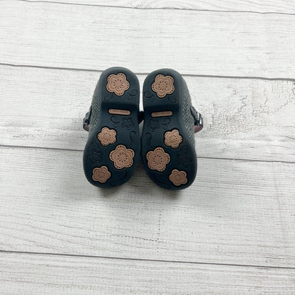 4 | Strap Shoes