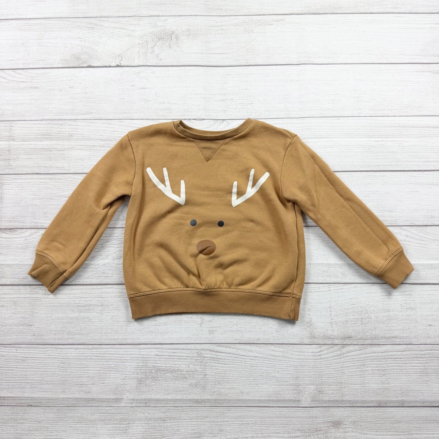 4 | Graphic Crewneck