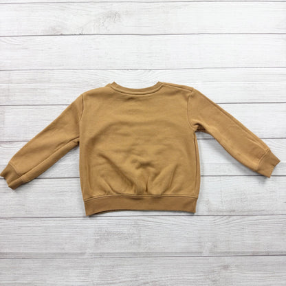 4 | Graphic Crewneck