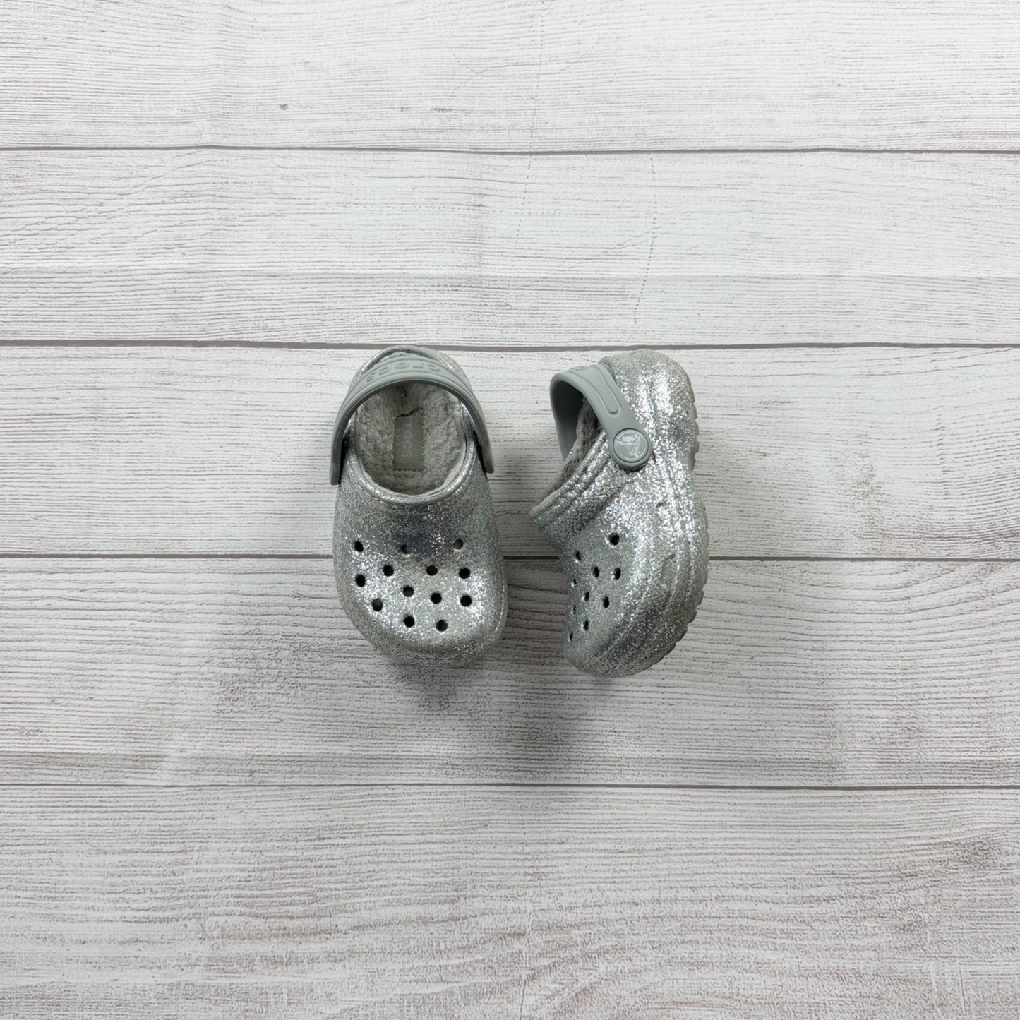 Crocs Toddler Classic Clog Silver Glitter Lined Shoes Cozy Fleece Slip On 6