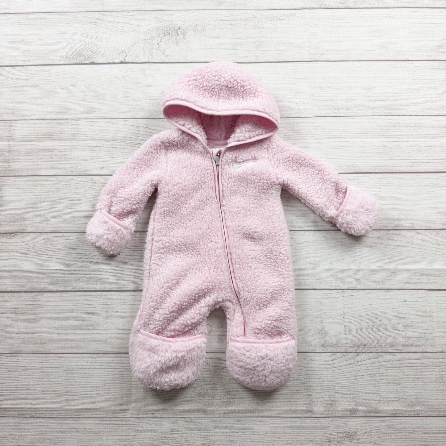 Nike Baby Girls Sherpa Fleece Hooded Footed Bunting Pink Cozy Zip Up 0-3 Months