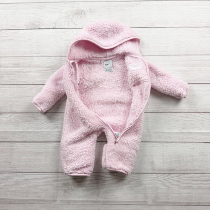 Nike Baby Girls Sherpa Fleece Hooded Footed Bunting Pink Cozy Zip Up 0-3 Months
