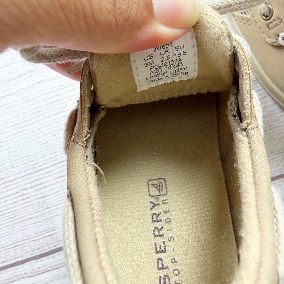 Sperry Baby Boat Shoes Beige Leather Lace Up Durable Sole US 3