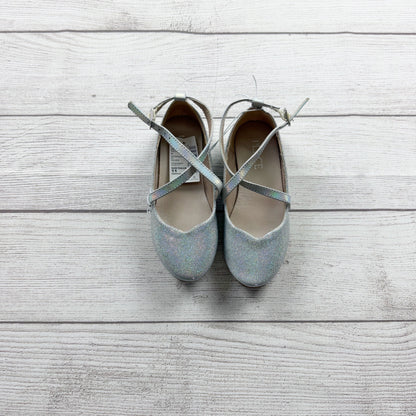 The Children’s Place Silver Glitter Mary Jane Flats Strap Dress Shoes NWT 11