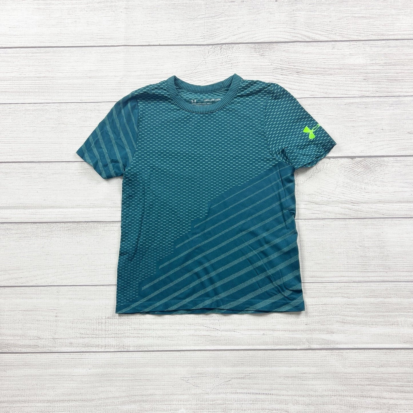 7 | Heatgear Shirt