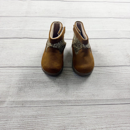 Carter’s Toddler Girls Boots Tan Glitter Chelsea Booties Faux Fur 4