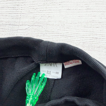 2-3 | Graphic Joggers