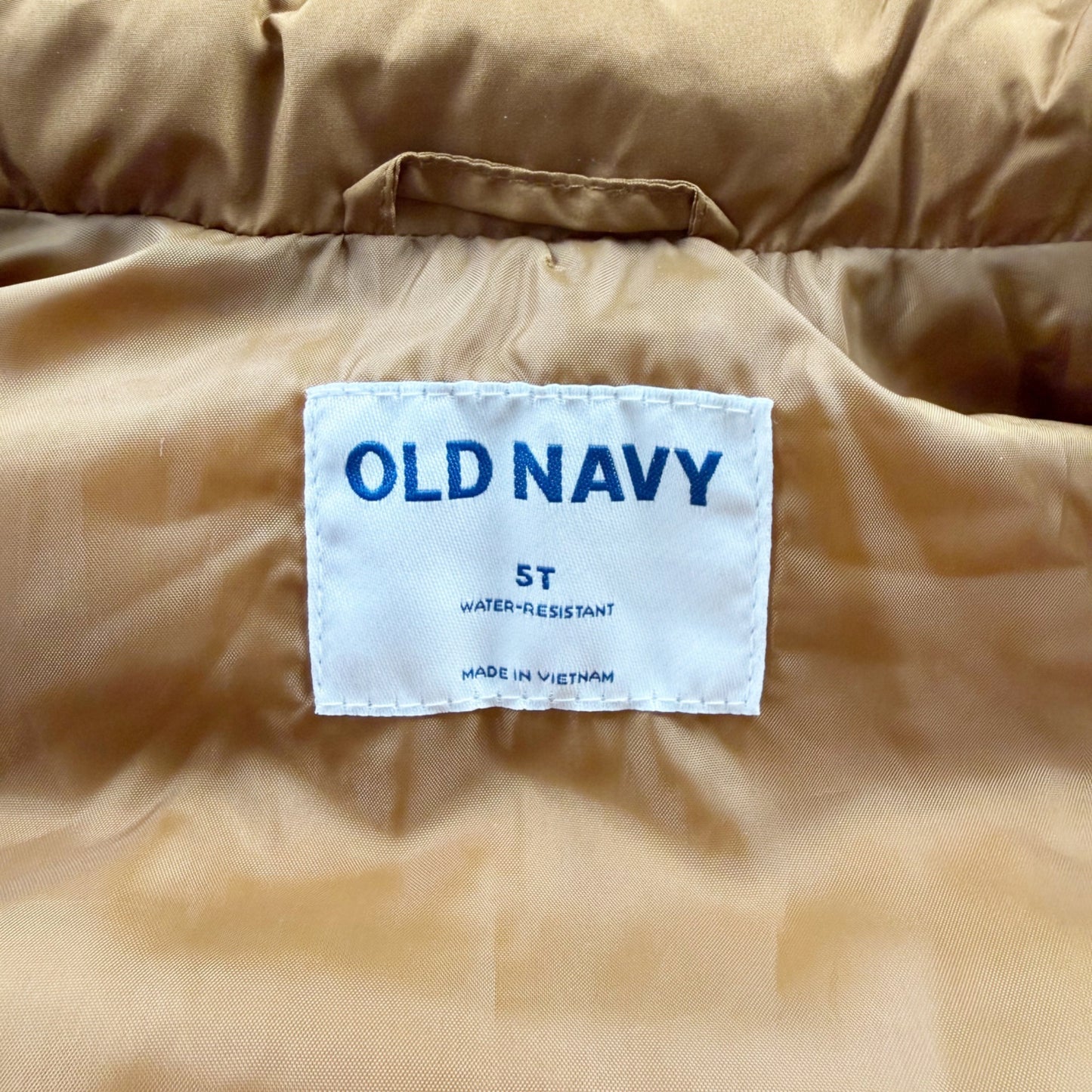 Old Navy Kids Puffer Vest Zip Up Water Resistant Quilted Vest Pockets NWT 5T