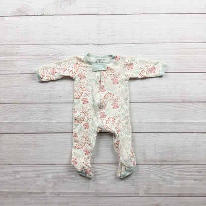 The Peanutshell Floral Footed Sleeper Baby Pajamas 0-3 Months