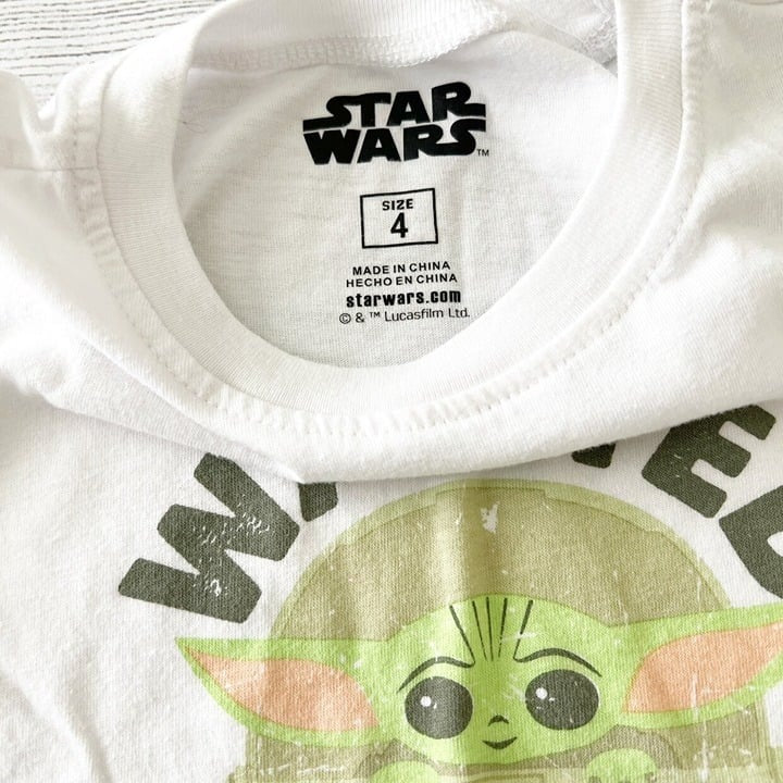 Star Wars Grogu “Wanted” Short Sleeve Baby Yoda Graphic Tee Mandalorian 4