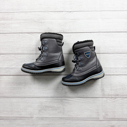 13 | Solid Snow Boots