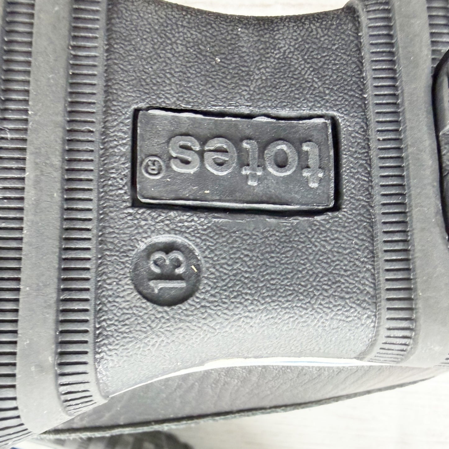 13 | Solid Snow Boots