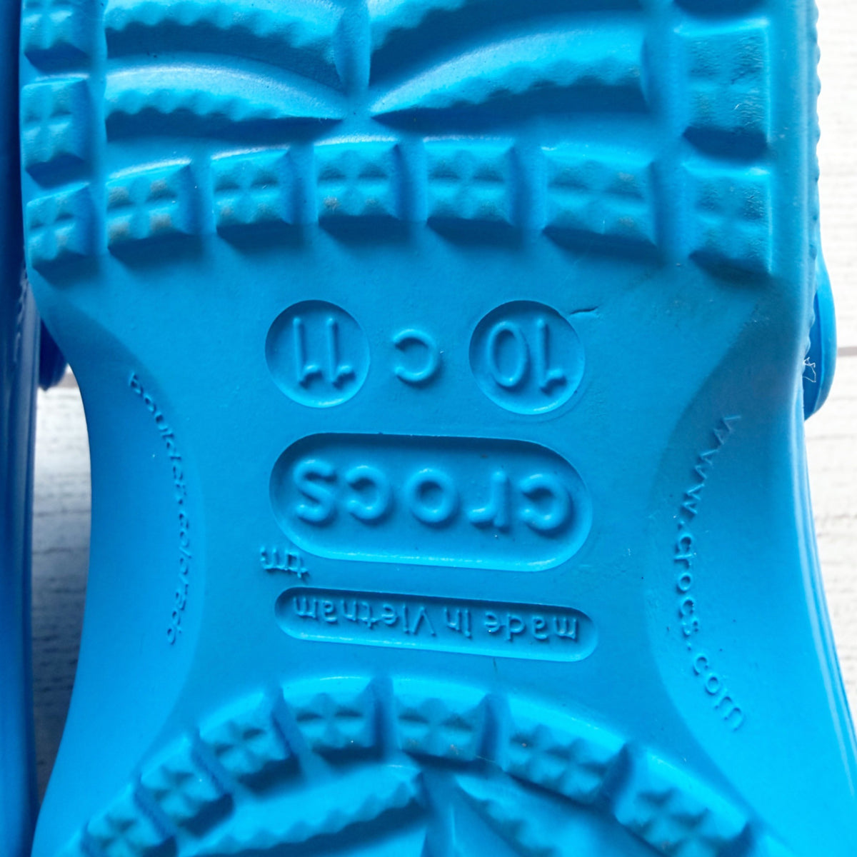 Crocs Kids Classic Clog Blue Slip On Shoes Cozy Fleece Lining US Kids 10 11