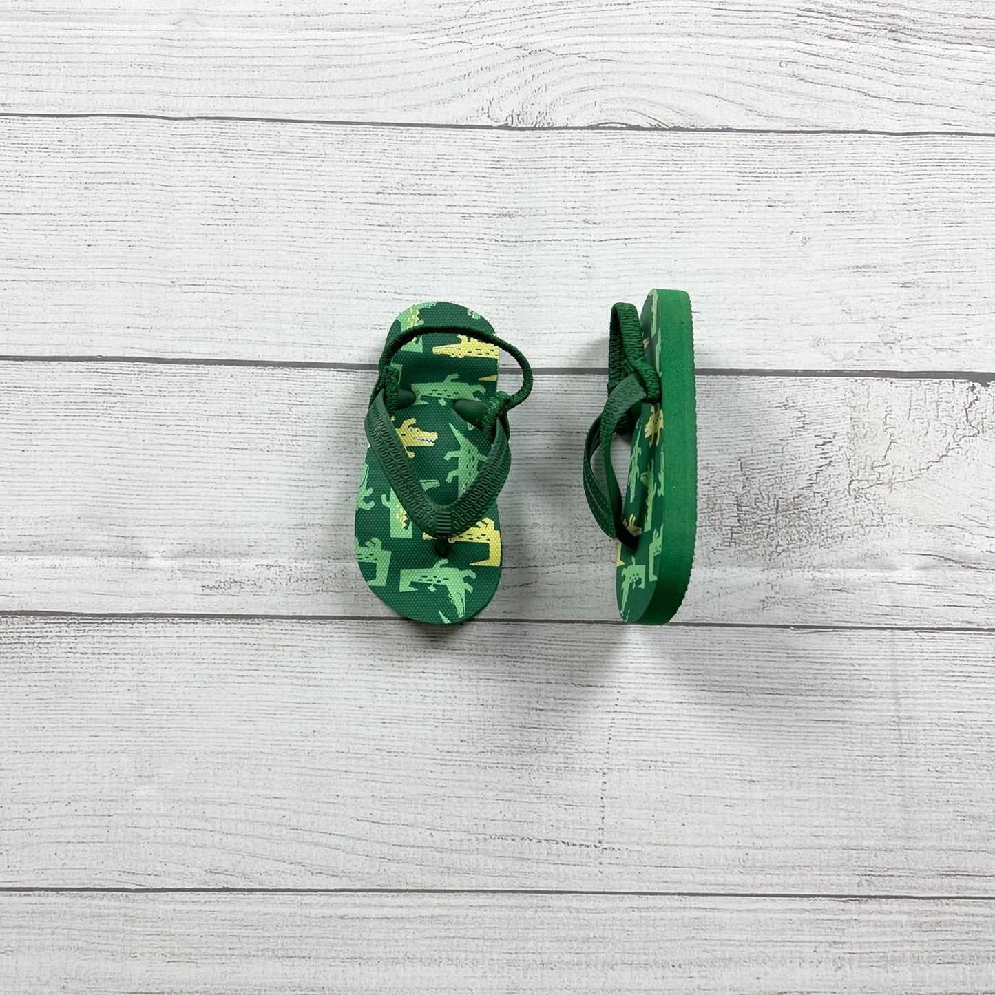 Cat & Jack Toddler Flip Flops Alligator Crocodile Print Sandals Summer 5-6