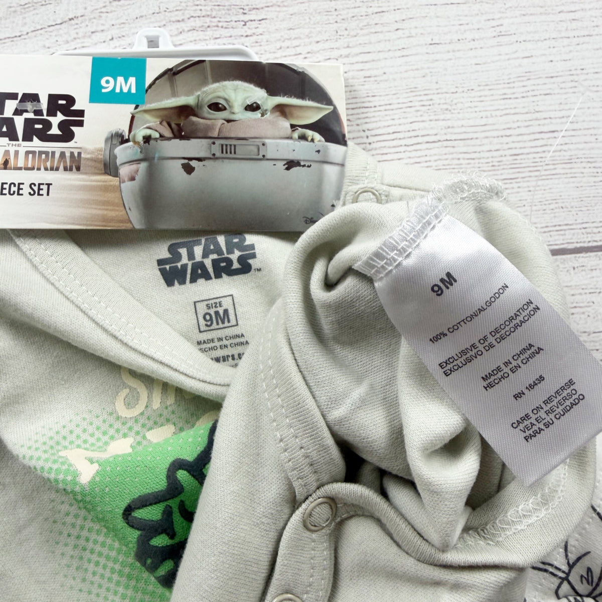 Star Wars Mandalorian Baby 4-Piece Outfit Set Bodysuits Shorts NWT 6-9 Months