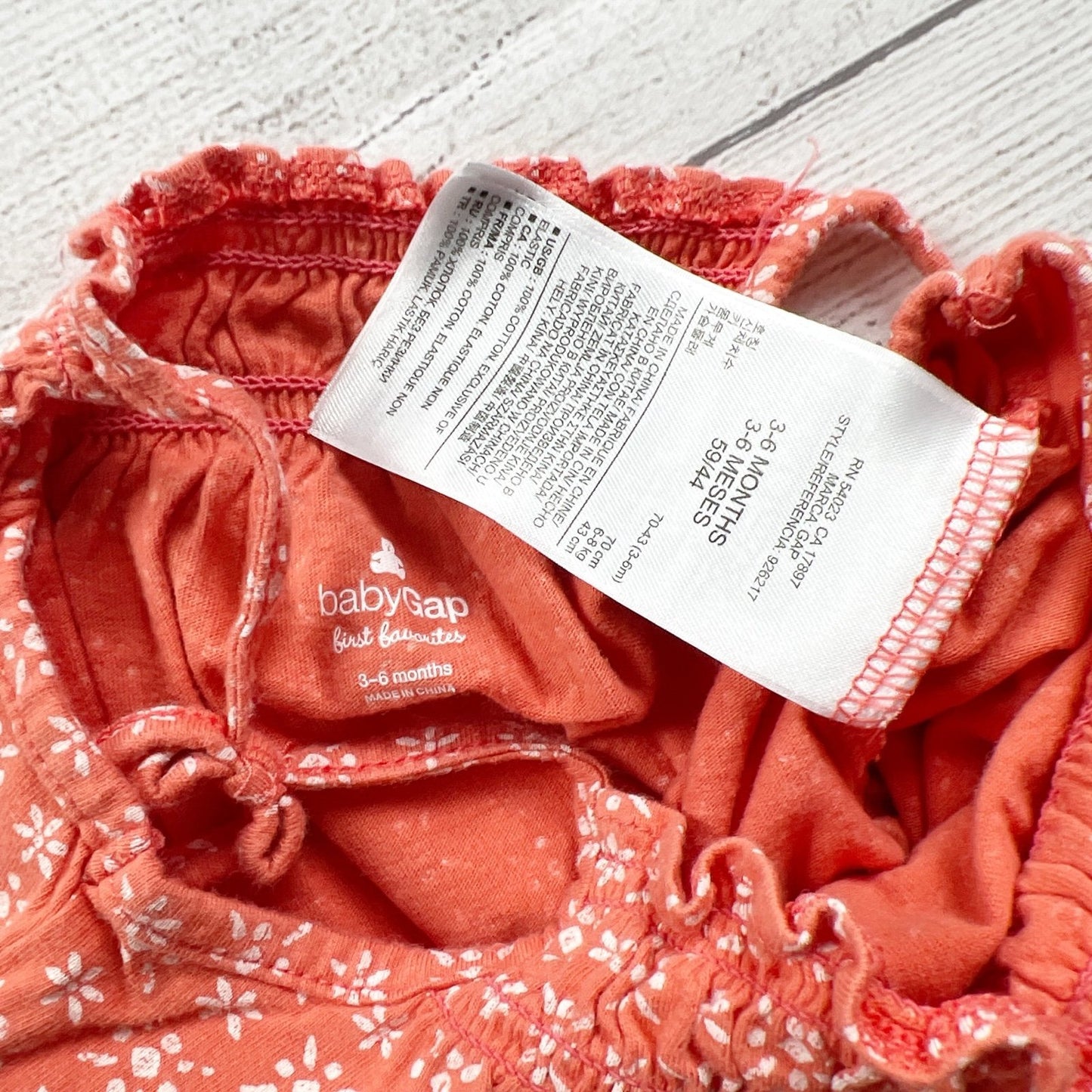 Baby Gap Floral Print Romper Baby Girls Sleeveless 3-6 Months