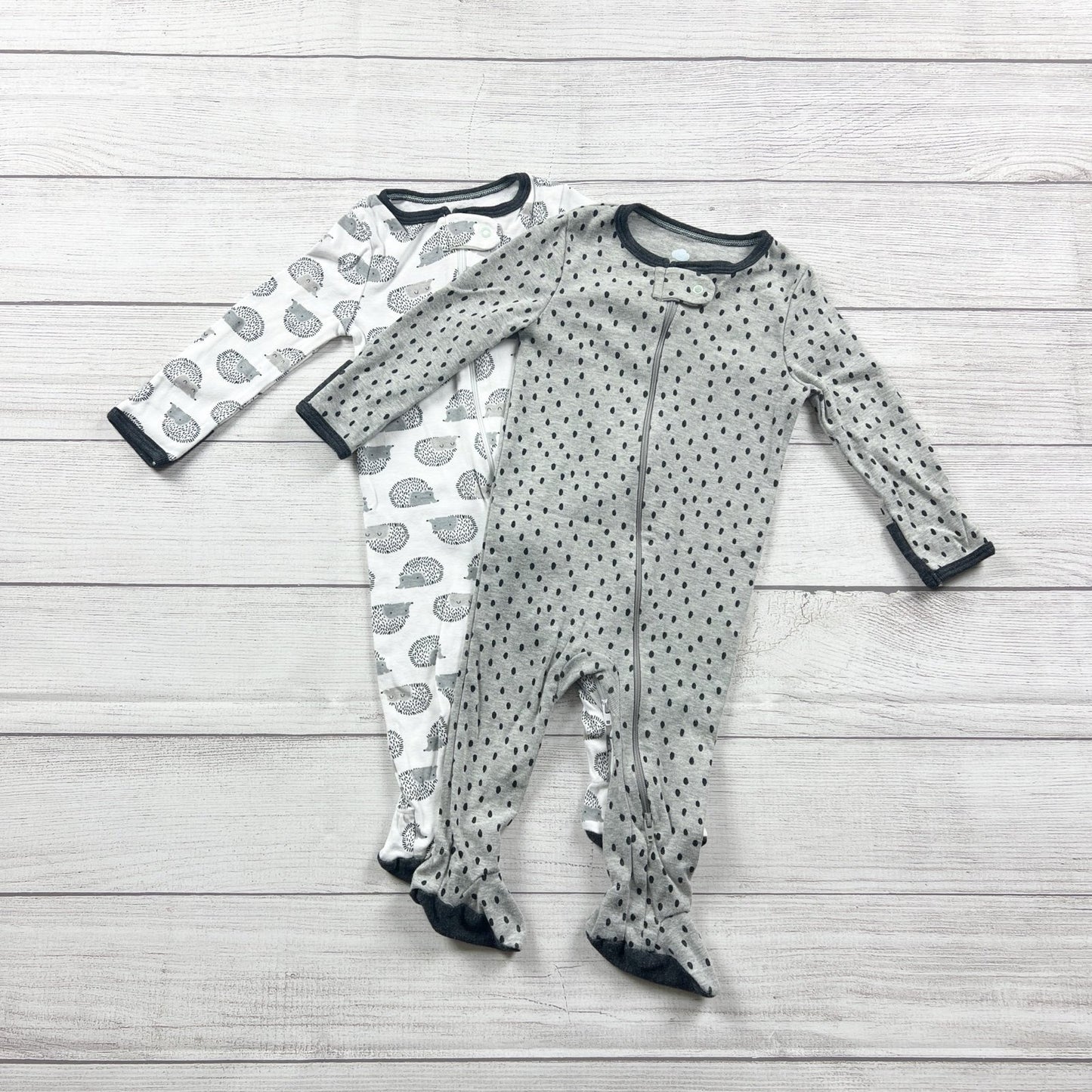 Cloud Island Baby Sleepers Dot Hedgehog Footed Pajamas 2-Pack 6-9 Months