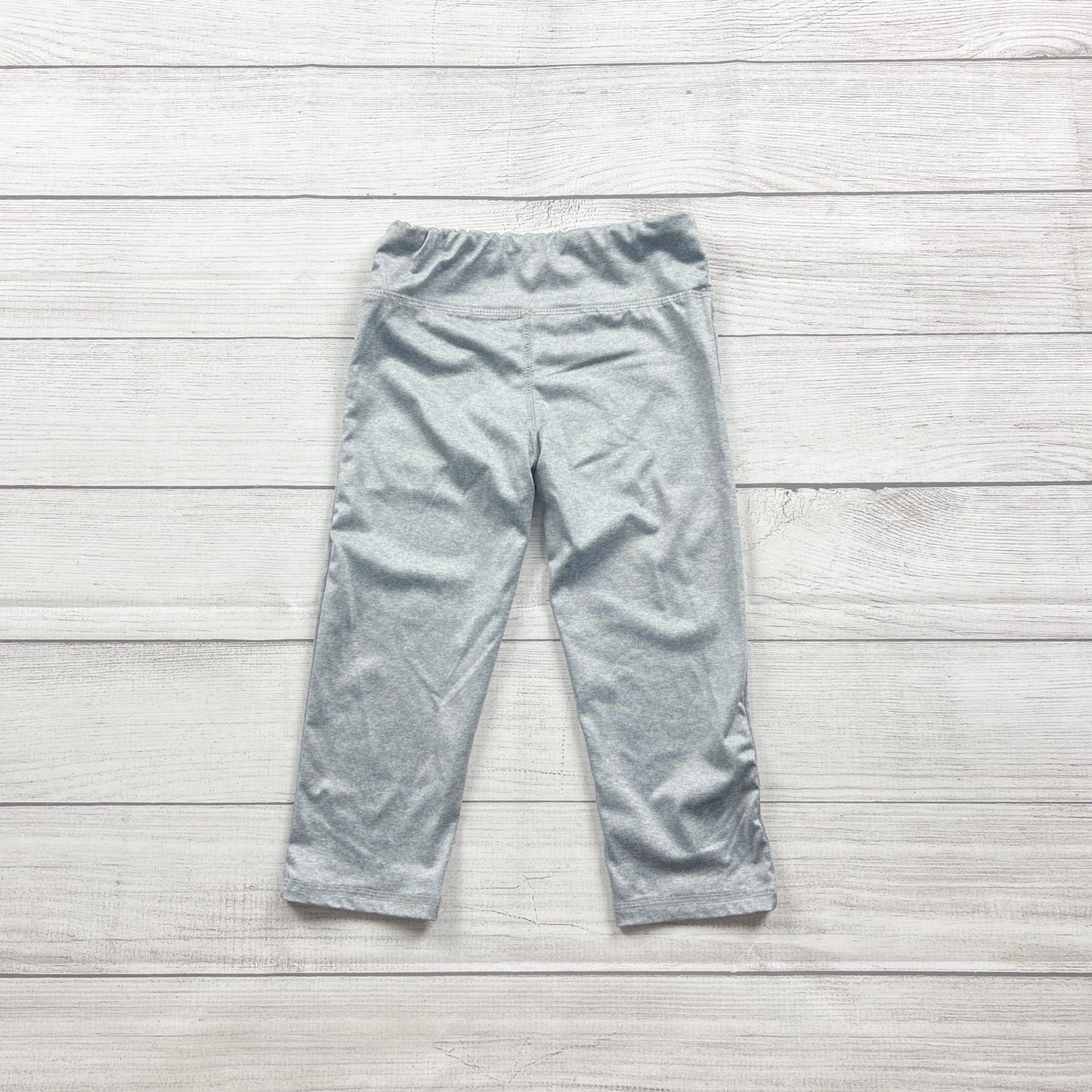 Marika Girls Gray Capri Leggings Small Lightweight Activewear S 7-8