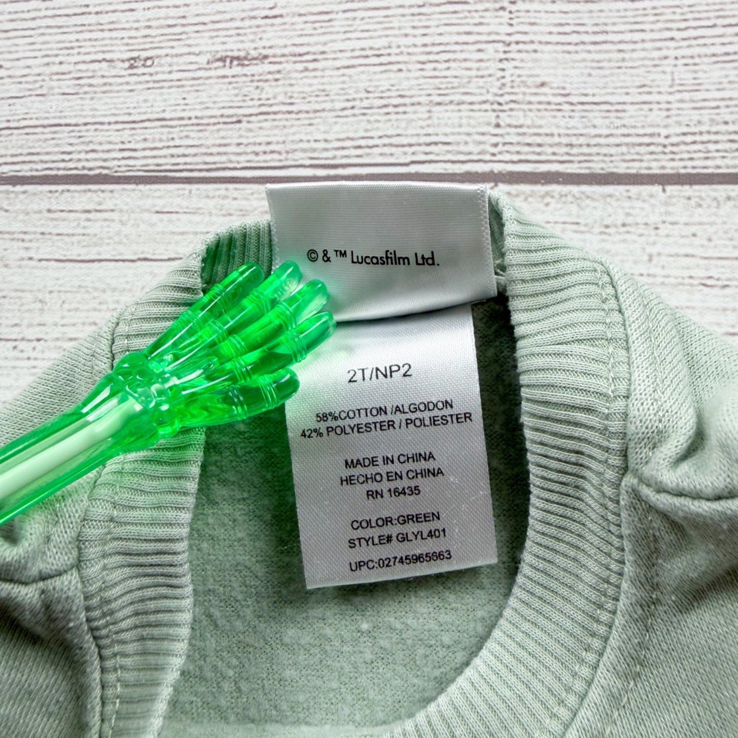 Star Wars Baby Yoda Grogu Toddler Crewneck Sweatshirt Green 2T Cotton Blend 2T