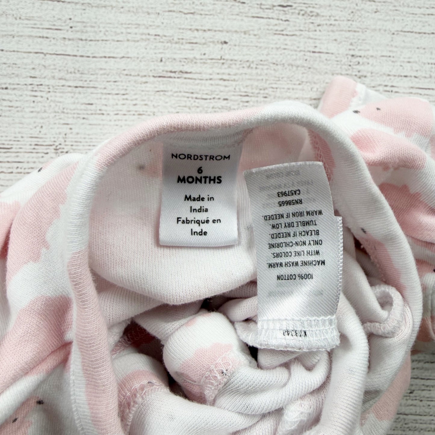 Nordstrom Baby Footed Pajamas Hedgehog Print Snap Wrap Sleeper 6 Months