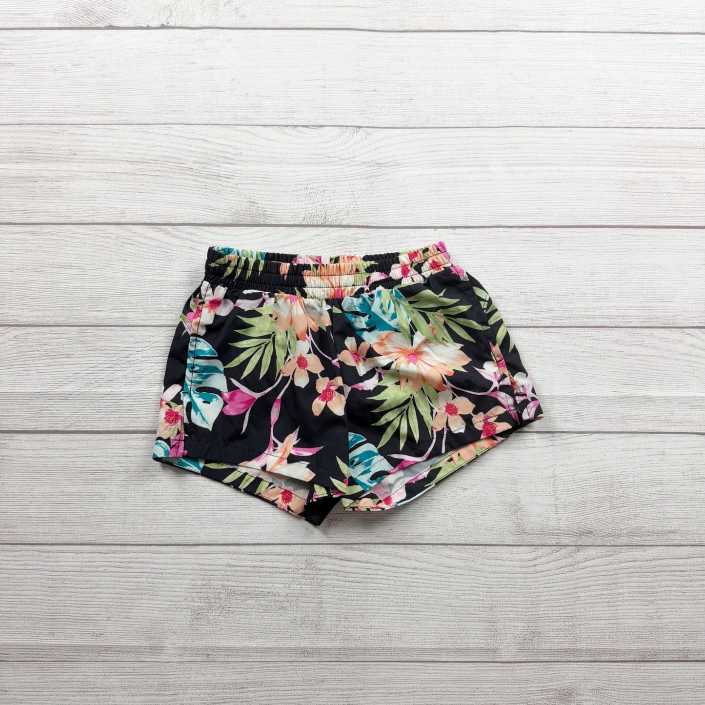 Old Navy Active Girlss Floral Print Go-Dry Athletic Shorts Black Multi M 8