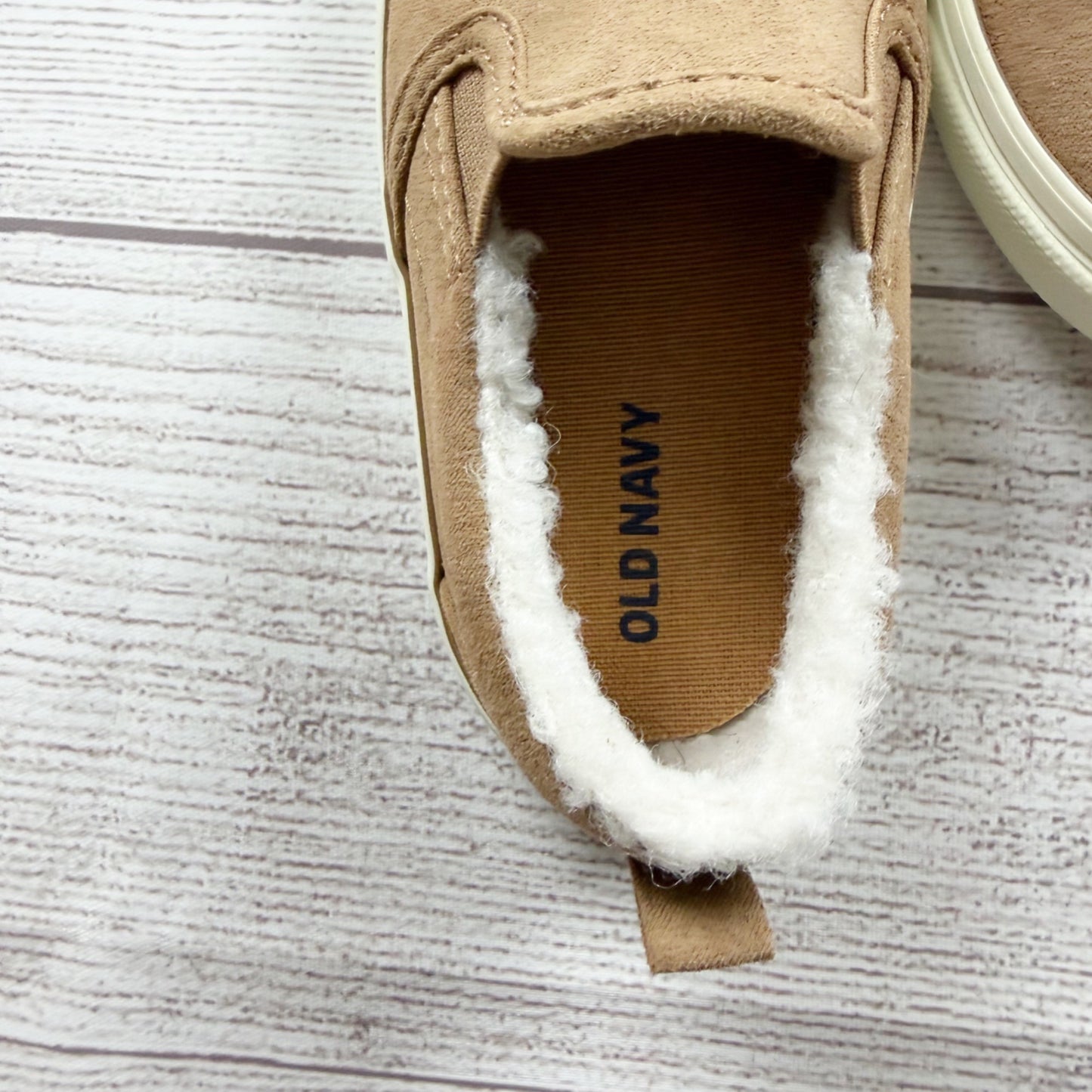 Old Navy Toddler Slip On Faux Suede Shoes Sherpa Lining Tan 6