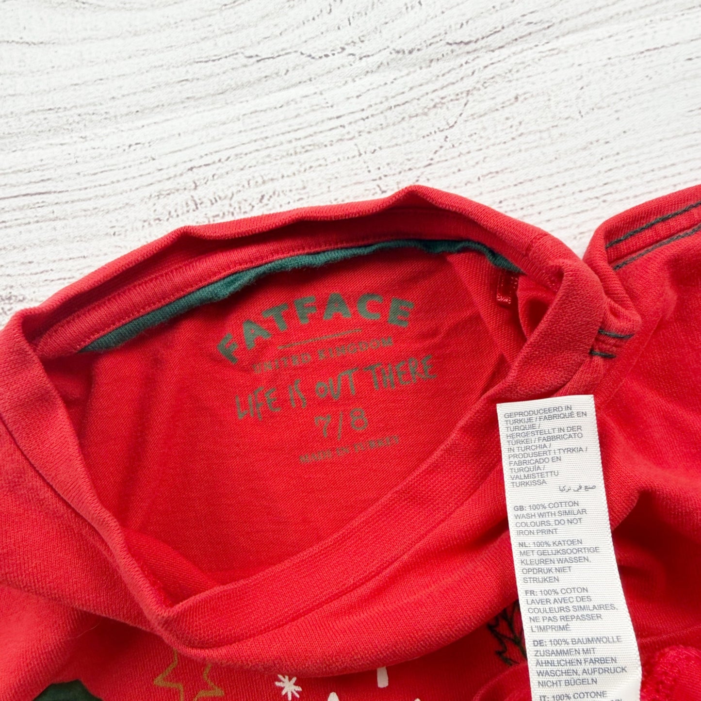 Fatface Kids Red Fa La La Long Sleeve Shirt Size Crew Neck Print Christmas 7-8