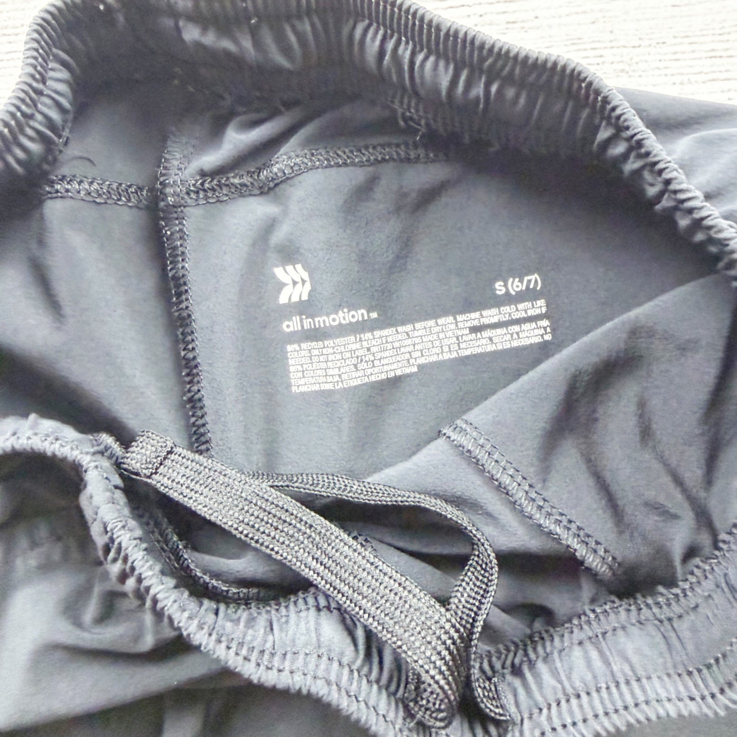 All In Motion Boys Black Lightweight Athletic Shorts S 6-7