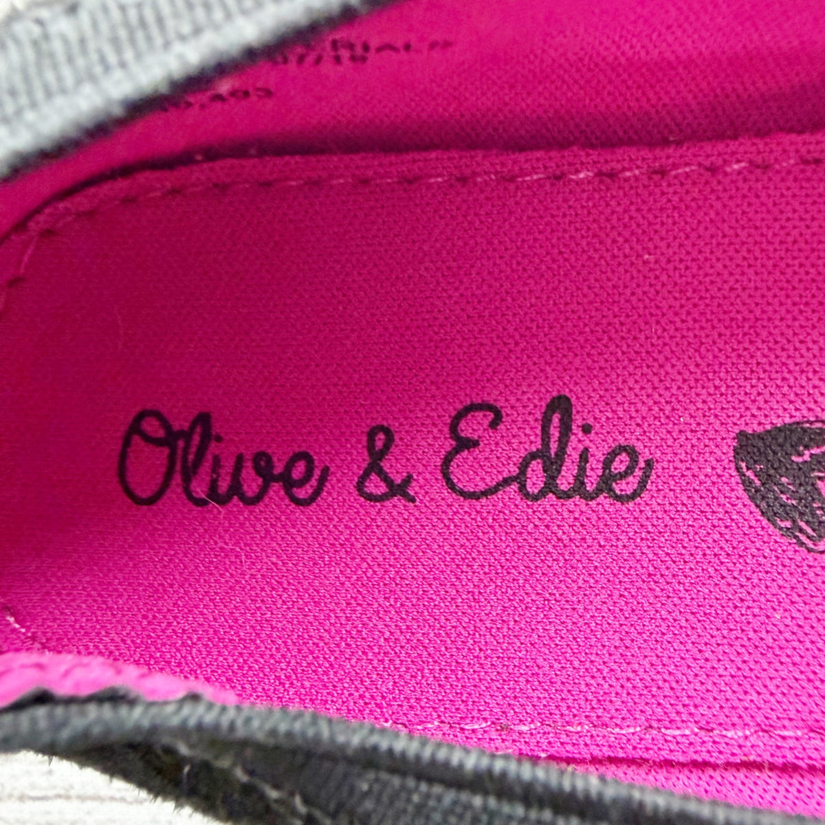 Olive & Edie Girls Black Ballet Flats Bow Accent Slip On Shoes US 13
