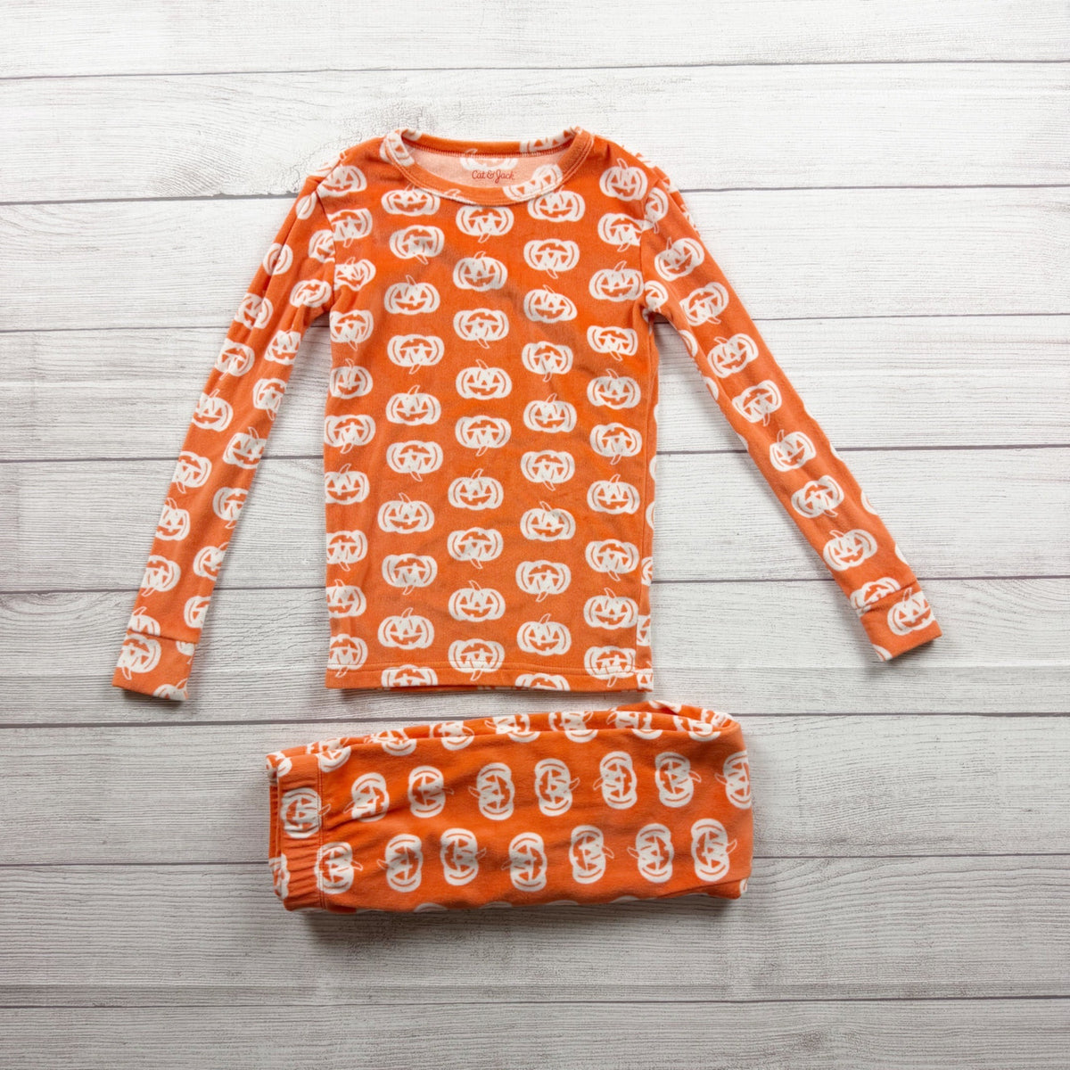 Cat & Jack Snuggly Soft Kid Pumpkin Halloween Pajama Set Long Sleeve Top Pants 8