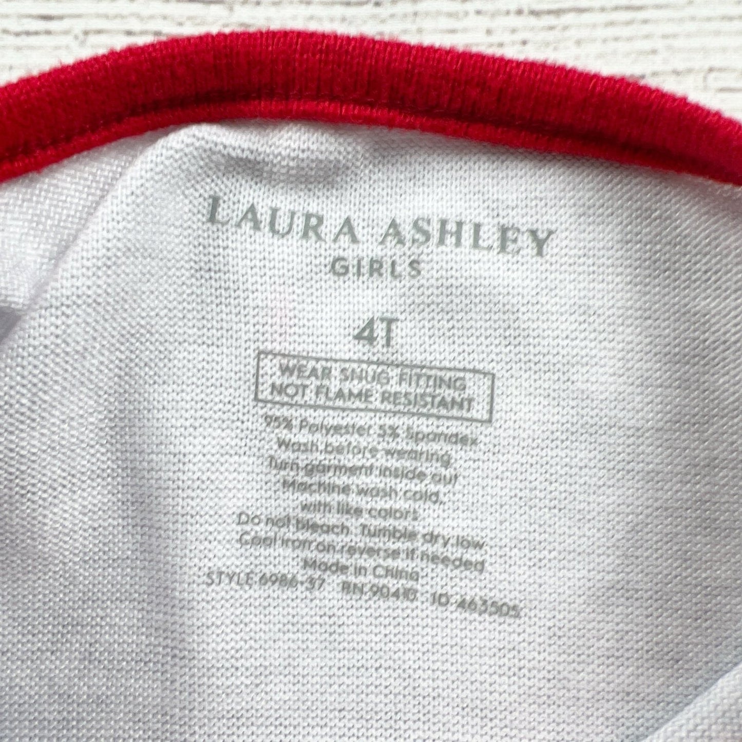 Laura Ashley Girls Pajamas 2pc Set Dog Print Heart Snug Fit NWT 4T