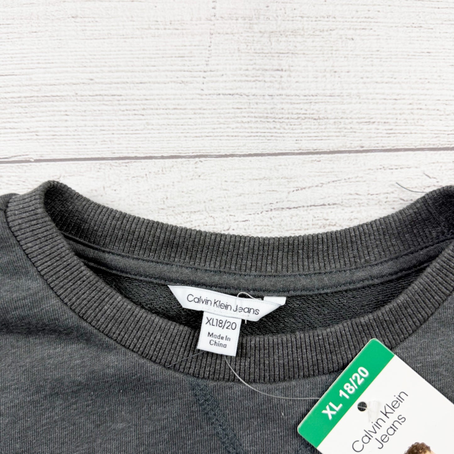 Calvin Klein Jeans Boys Sweatshirt Gray Crewneck Pullover XL 18-20