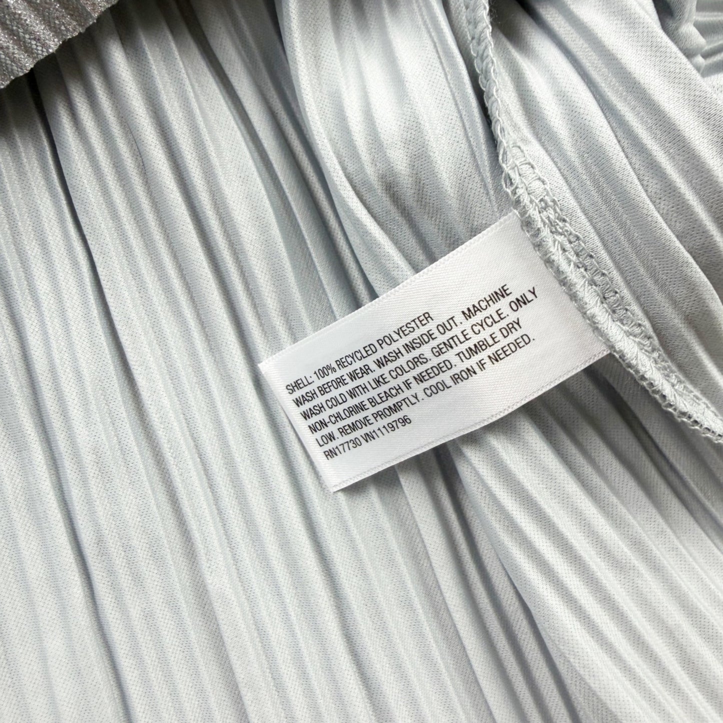 Cat & Jack Girls Pleated Skirt Silver Metallic Shimmer NWT XL 14