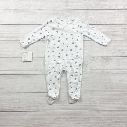Quiltex Baby Footed Sleeper Pajamas Gray Star Print One Piece NWT 6-9 Months