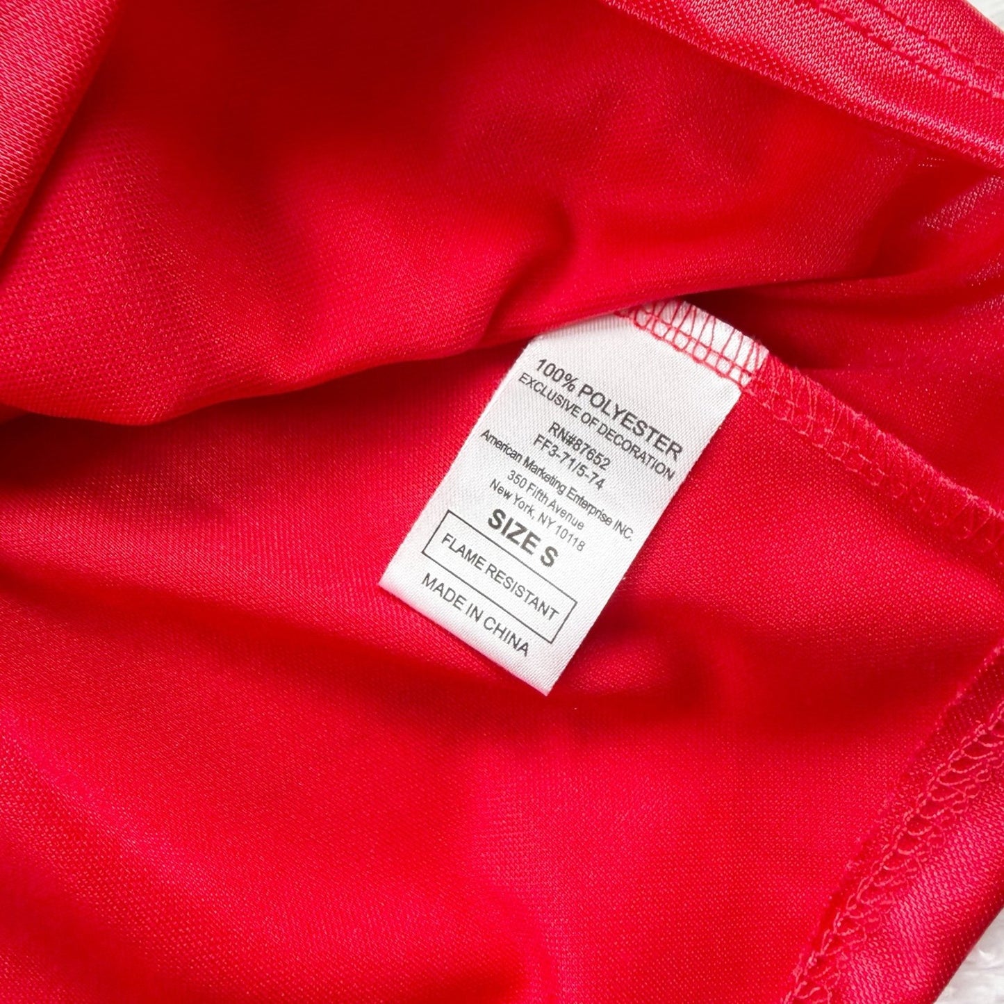 6 | Graphic Nightgown