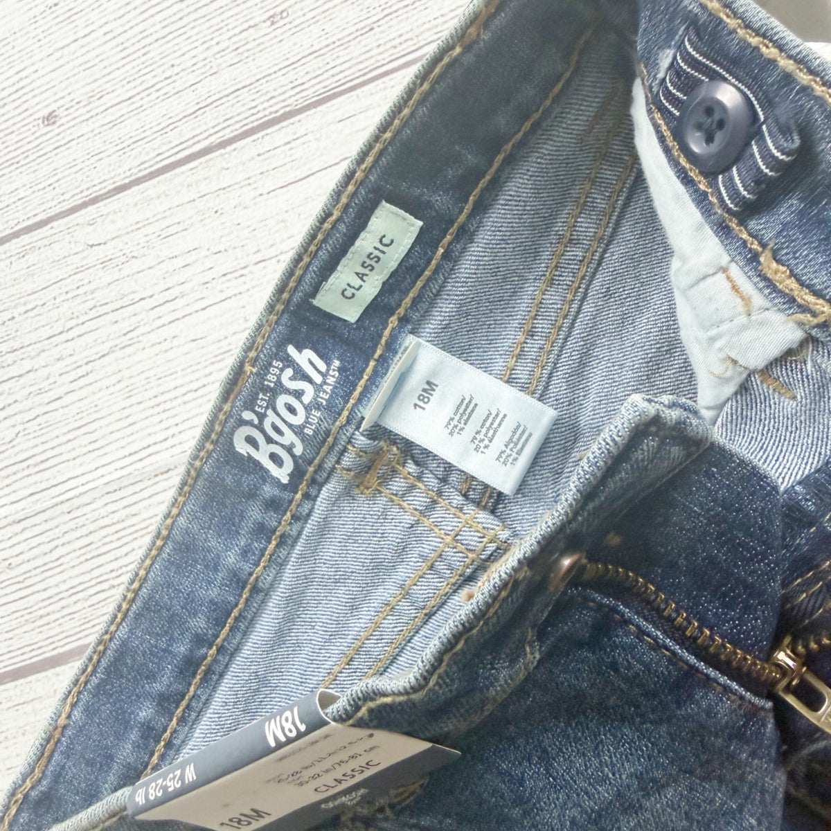 Oshkosh Bgosh Classic Fit Toddler Jeans Distressed Look Denim NWT 12-18 Months