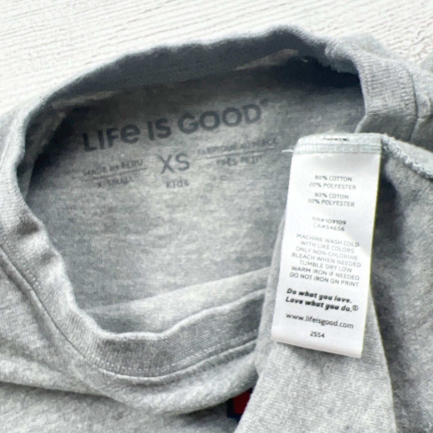Life is Good Kids T-Shirt Gray Graphic Tee Superhero Dog XS 5-6