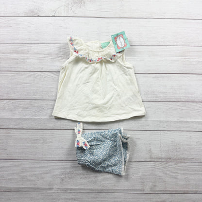 Chelsea’s Corner 2 Piece Outfit Embroidered Top Floral Shorts NWT 9-12 Months